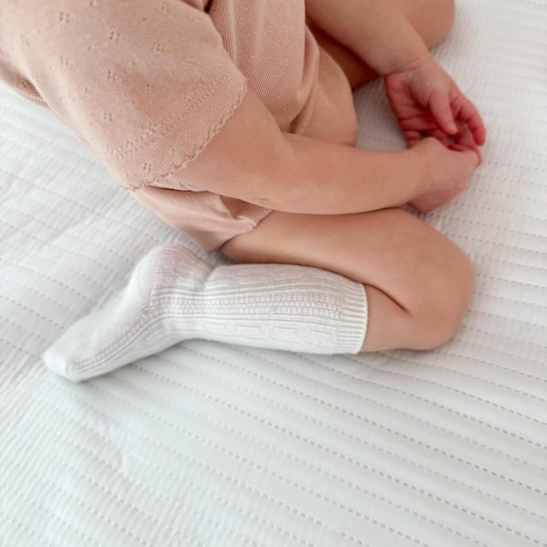 Dreamology Waterproof Crib Mattress Protector for Baby-2